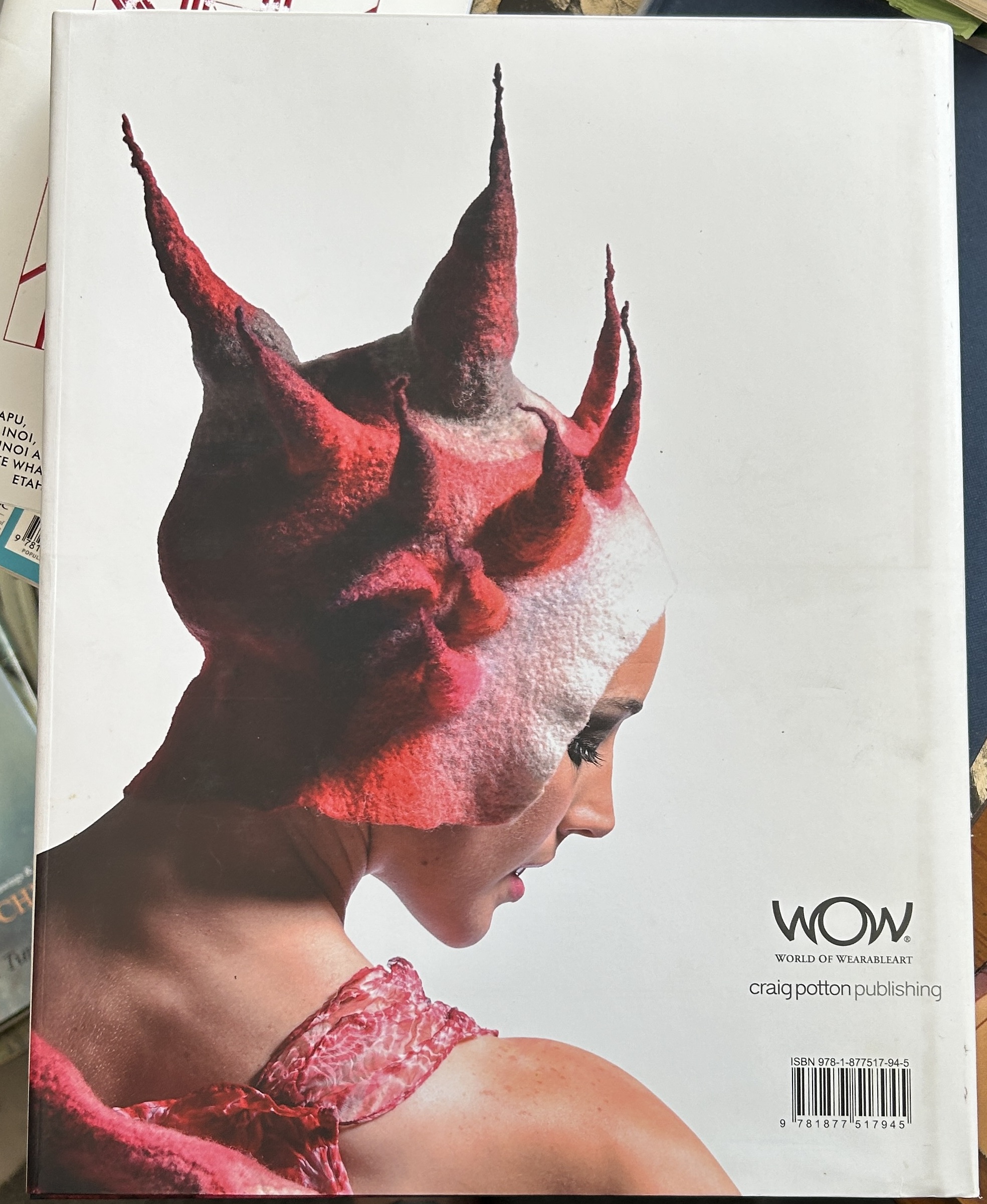 WearableArt by The World of Wearable Art Deluxe edition Signed by